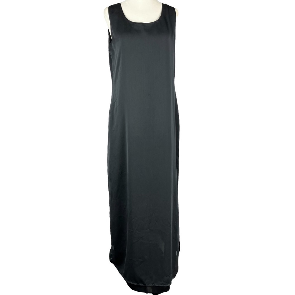 𝅺RELATIVITY SLEEVELESS MAXI DRESS‎